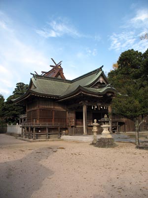 米子平野日吉津の蚊屋島神社社殿