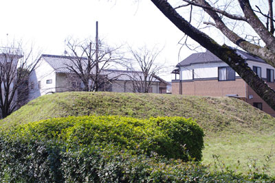 京都市街北部・加茂川中学の近くに残る御御土居掘遺構